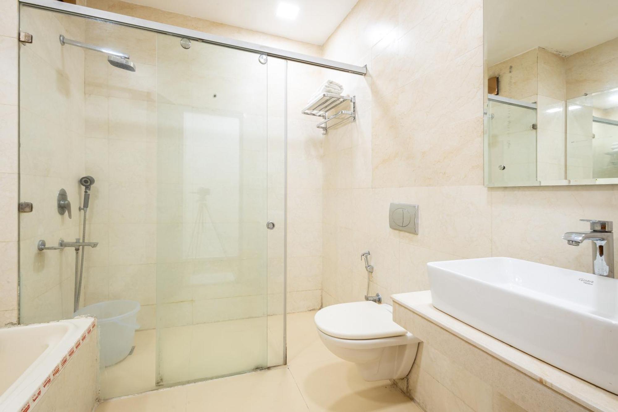 Hotel Panickers Residency - Ajmal Khan Market Near Karol Bagh Metro 德里 外观 照片