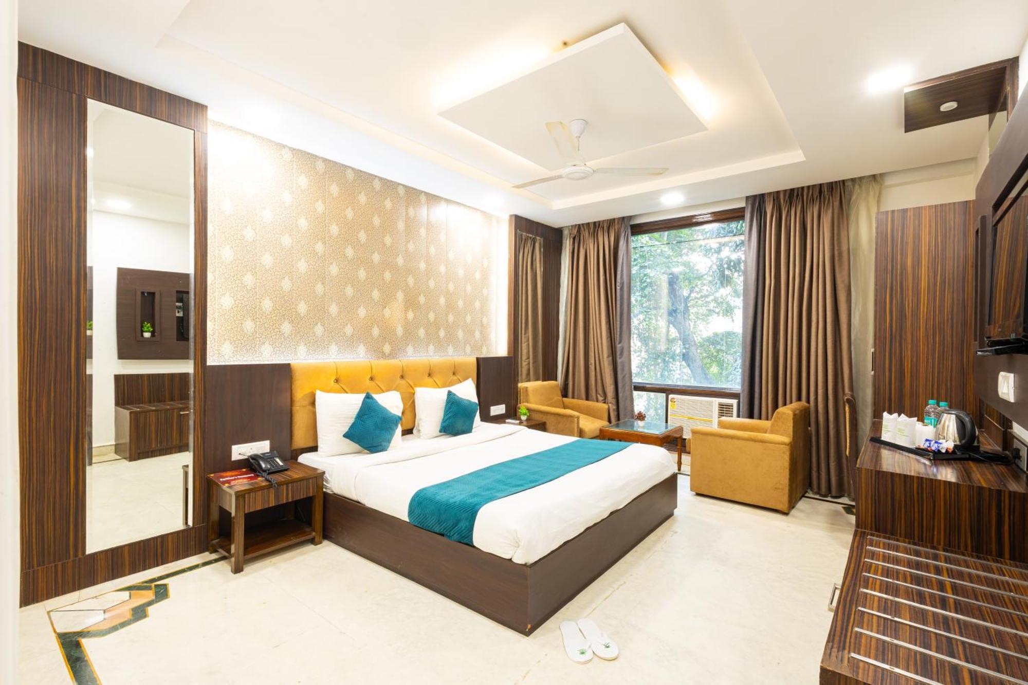 Hotel Panickers Residency - Ajmal Khan Market Near Karol Bagh Metro 德里 外观 照片
