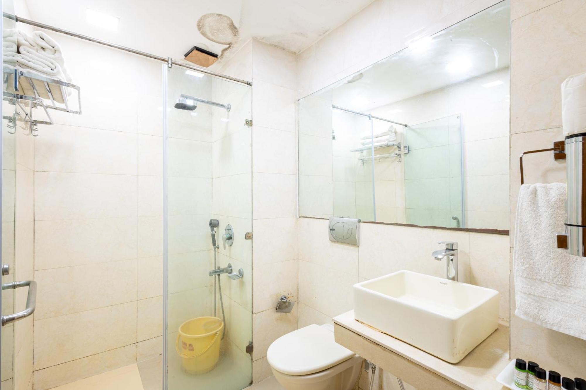 Hotel Panickers Residency - Ajmal Khan Market Near Karol Bagh Metro 德里 外观 照片